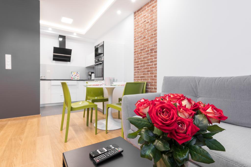 Cityheaven With Parking And Ac Cracovia Esterno foto